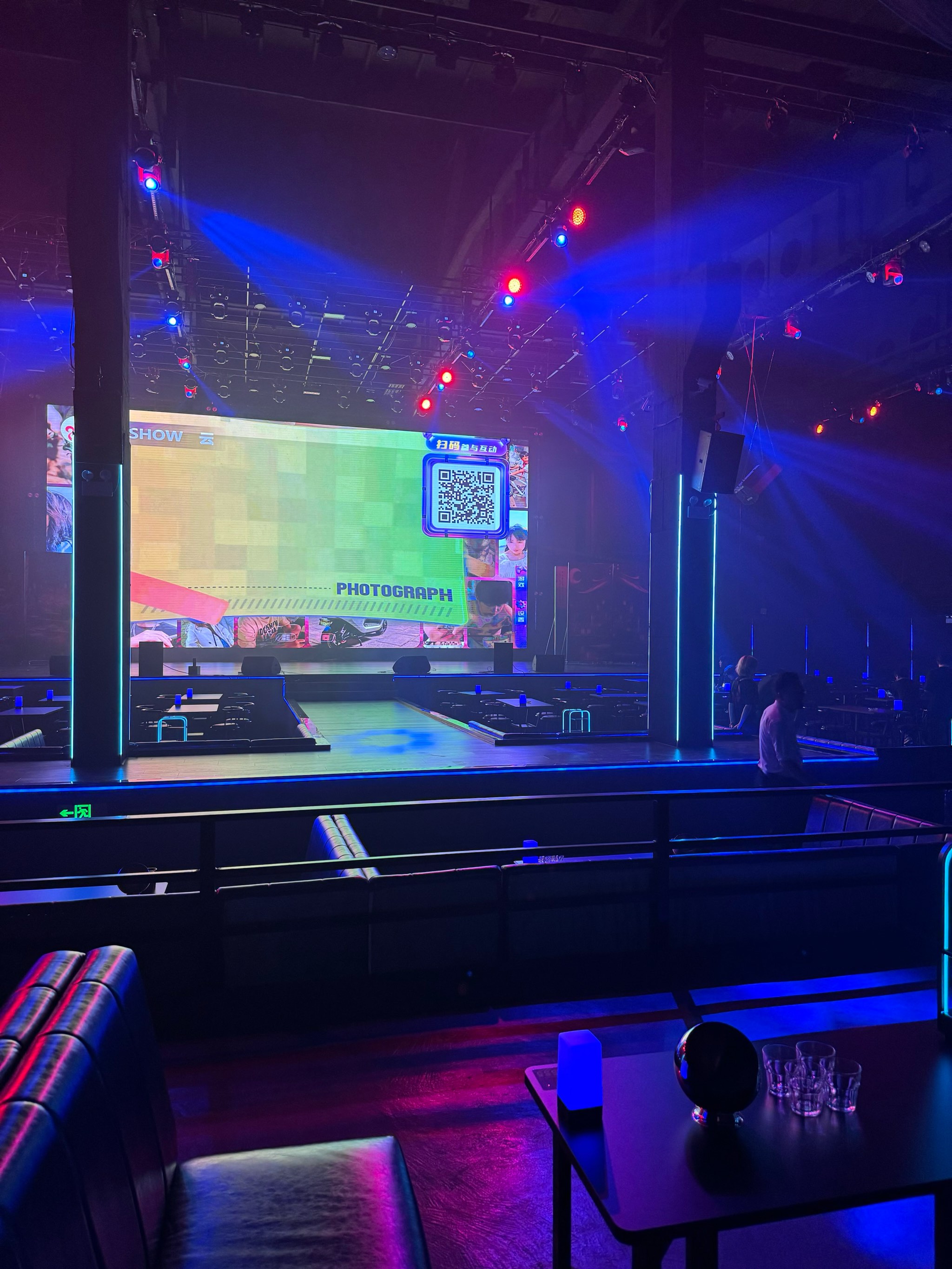 襄阳商务ktv划算吗值得选择-老河口市ktv预订