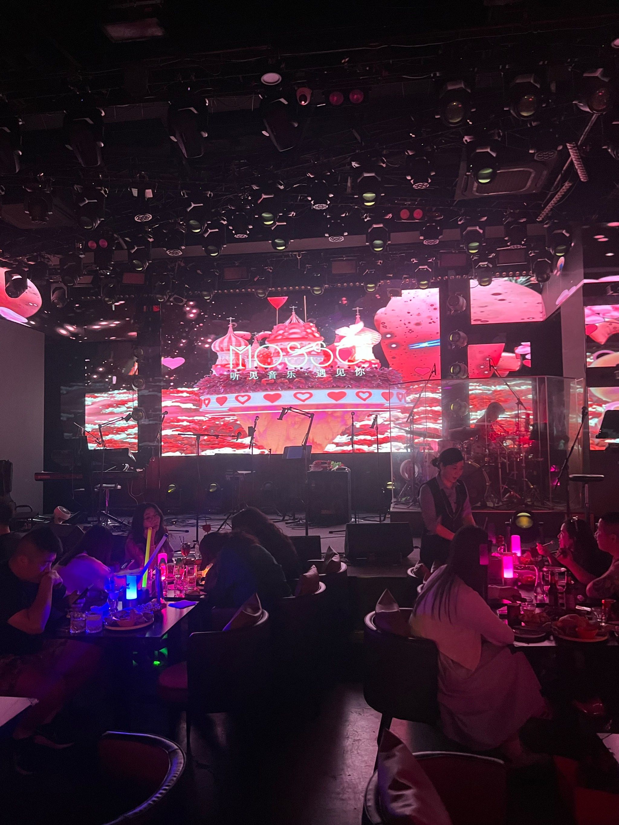 襄阳商务ktv哪里有商务ktv推荐-老河口市ktv预订